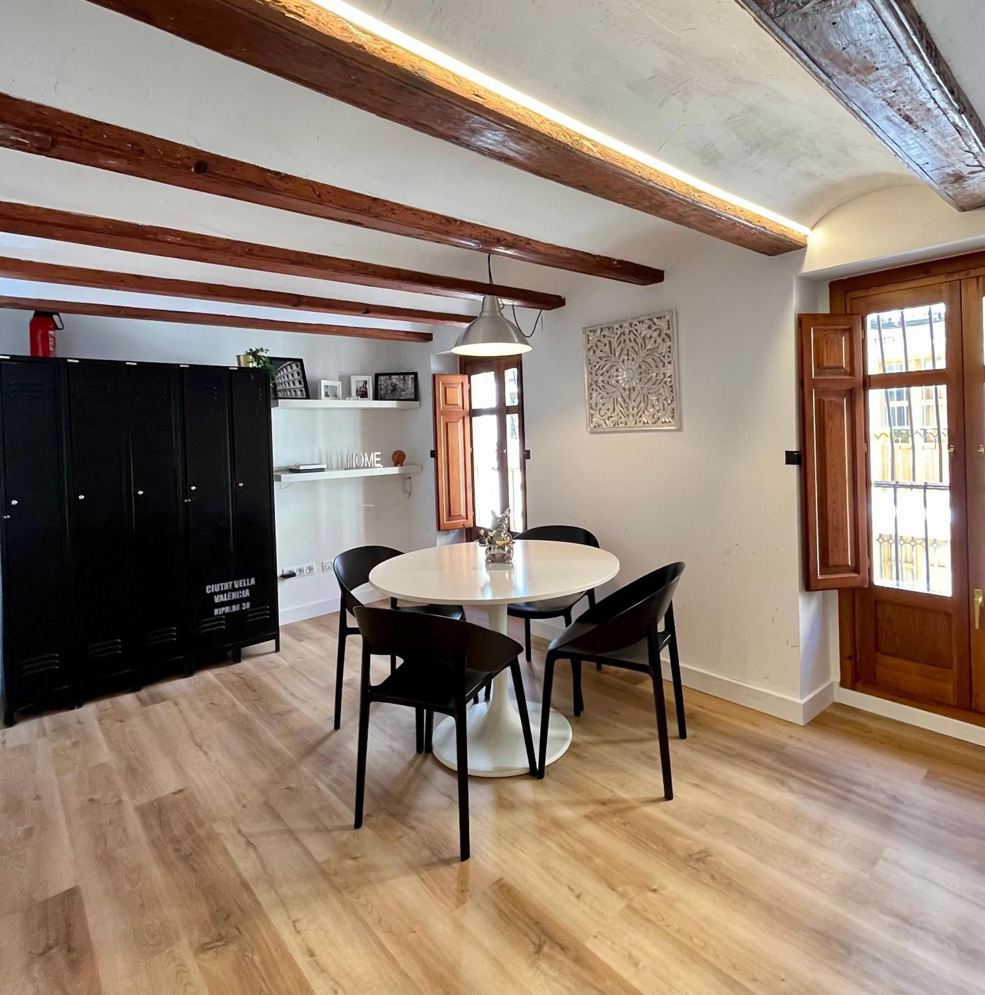 WeRentVLC Encantador loft casco antiguo Valencia Exterior foto